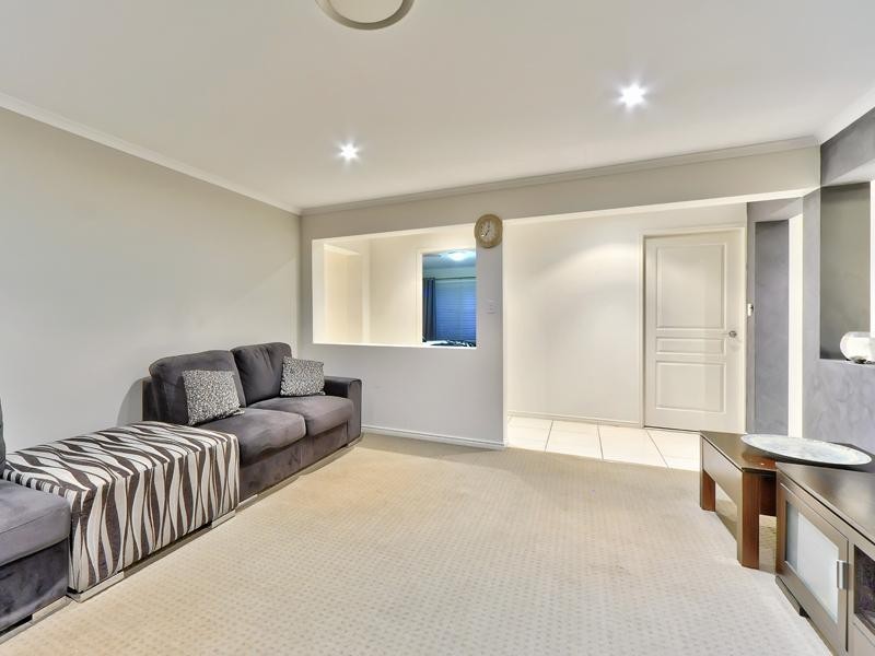 4 Pandanus Place, Tingalpa QLD 4173