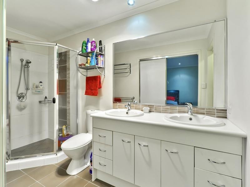 4 Pandanus Place, Tingalpa QLD 4173