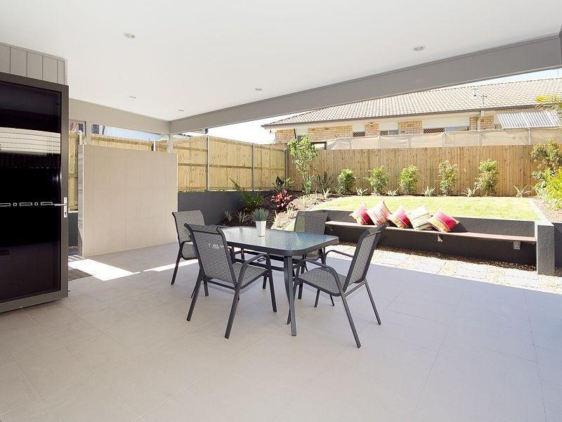 70 Lytton Road, Bulimba QLD 4171