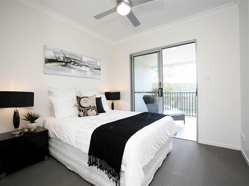 3 and 4/24 Rossiter Street, Morningside QLD 4170