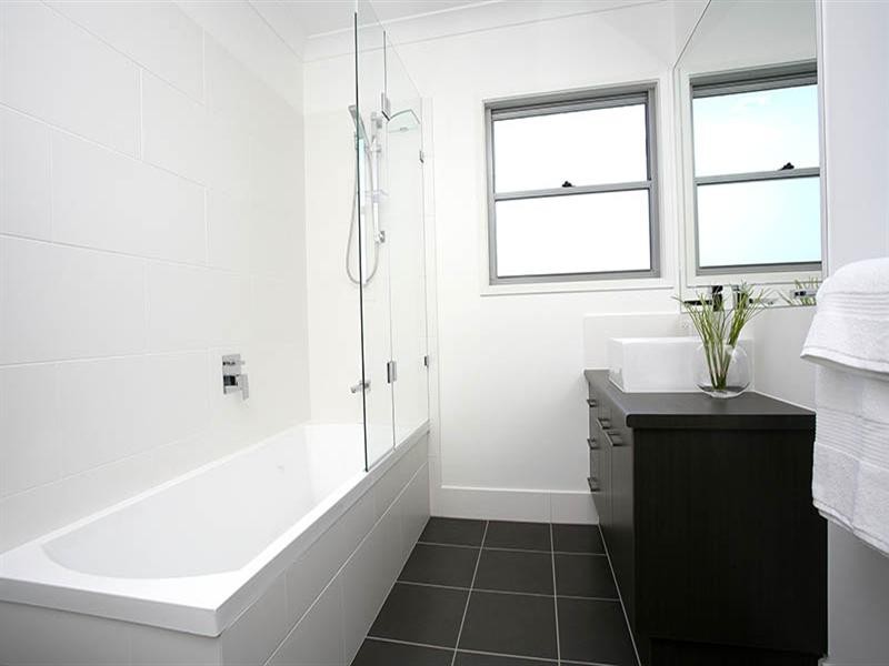 3 and 4/24 Rossiter Street, Morningside QLD 4170