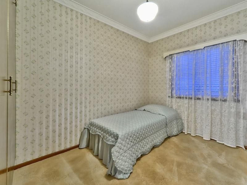 14 Clara Street, Camp Hill QLD 4152