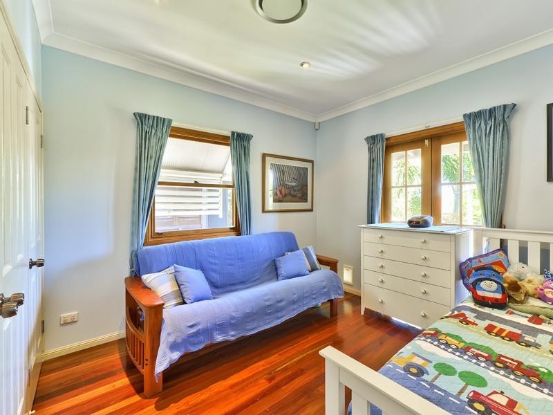 52 Bunowang Street, Balmoral QLD 4171