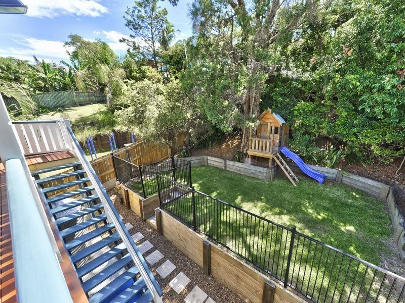 52 Bunowang Street, Balmoral QLD 4171