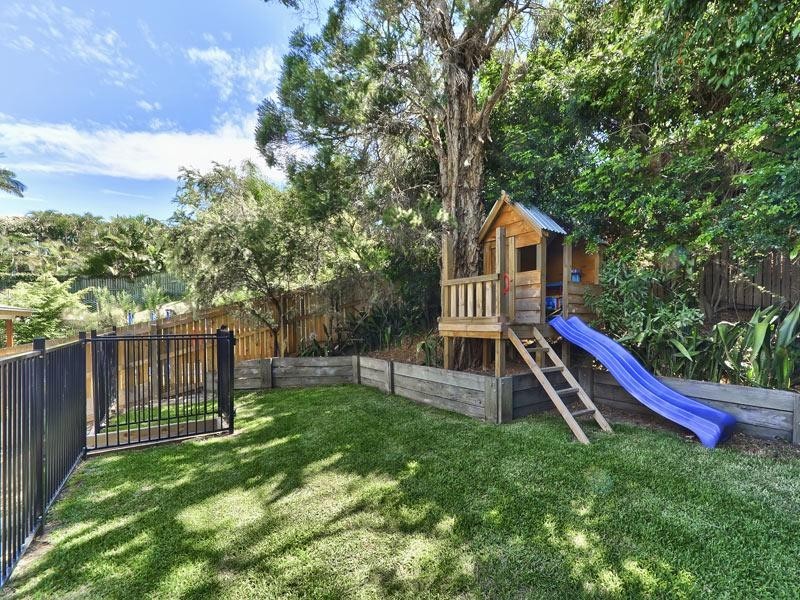 52 Bunowang Street, Balmoral QLD 4171