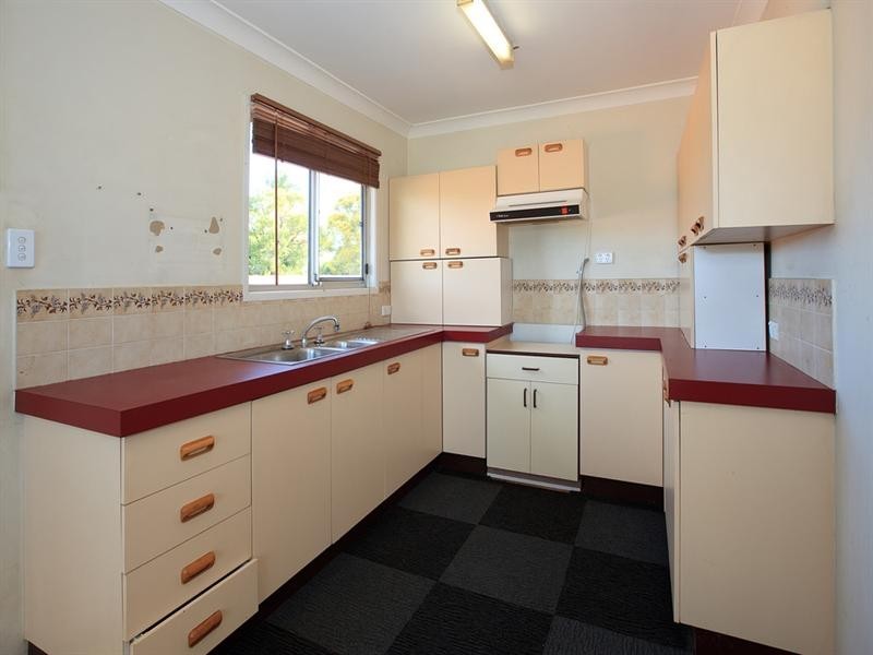 30 Bent Street, Cannon Hill QLD 4170