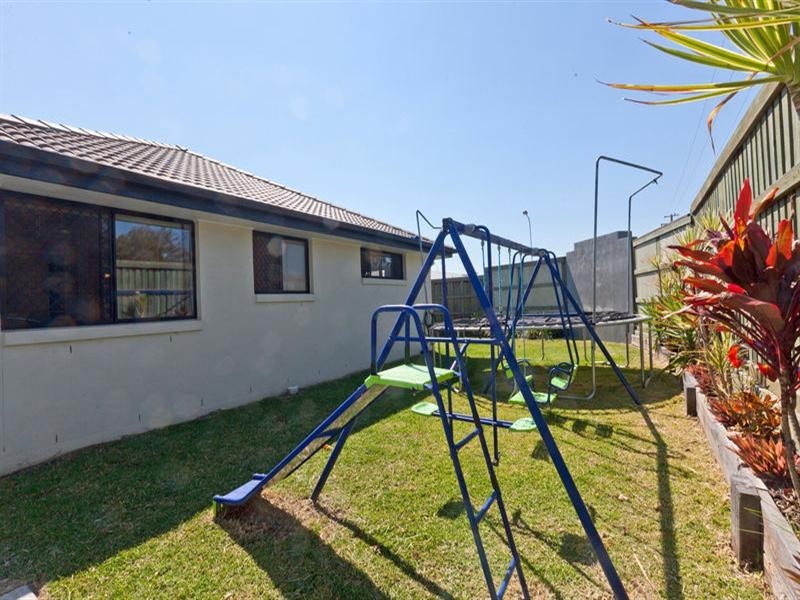 2 Rymera Crescent, Gumdale QLD 4154