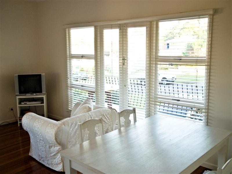 8 Aloomba Street, Balmoral QLD 4171