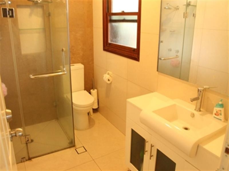 43 Windemere Avenue, Morningside QLD 4170