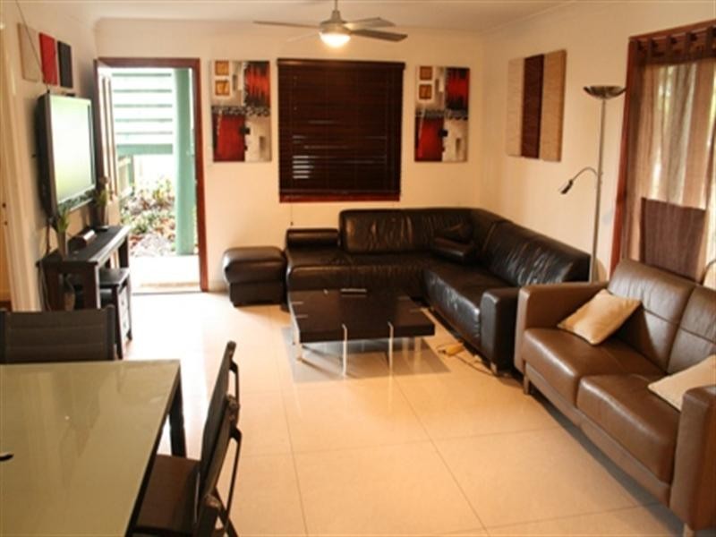 43 Windemere Avenue, Morningside QLD 4170