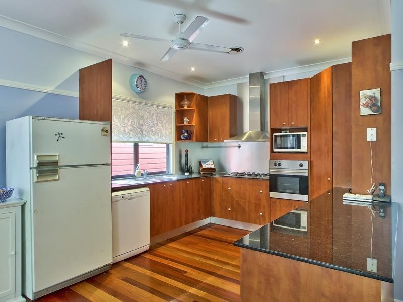 22 Apollo Road, Bulimba QLD 4171