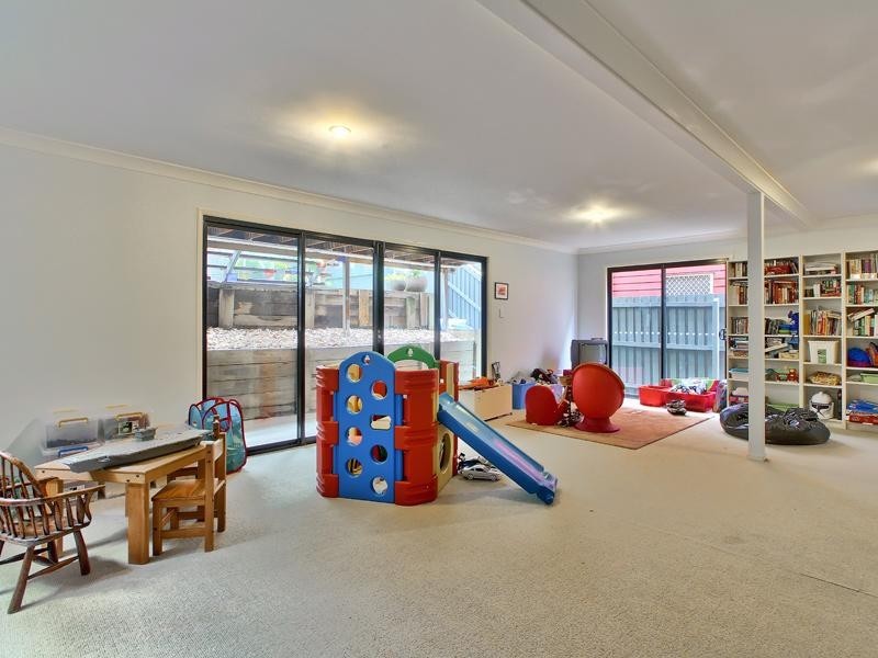 22 Apollo Road, Bulimba QLD 4171