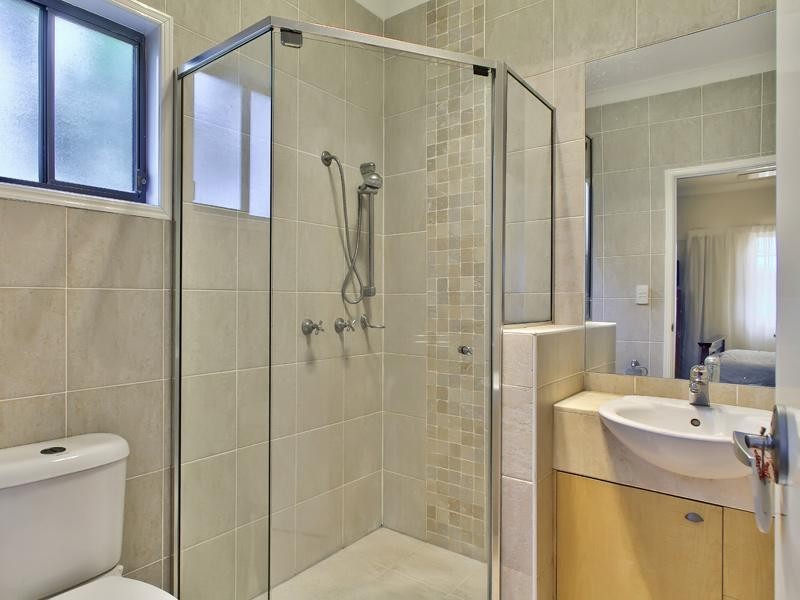 22 Apollo Road, Bulimba QLD 4171