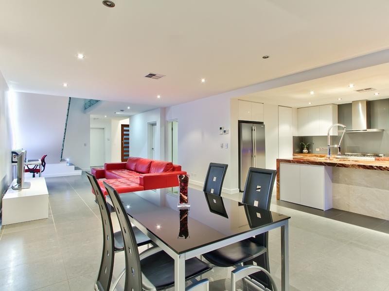 119 Blackwood Avenue, Morningside QLD 4170