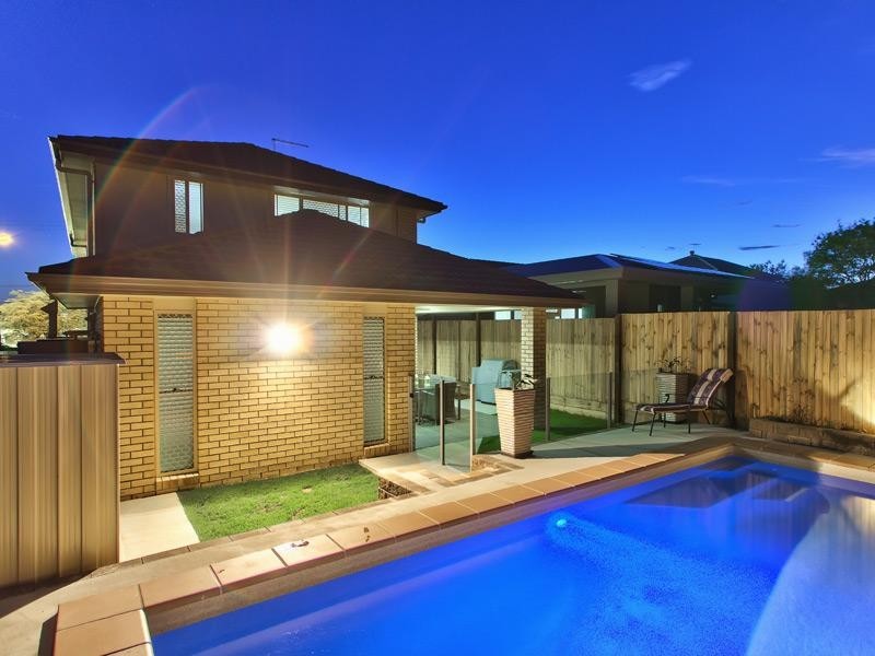 344 Stanley Road, Carina QLD 4152