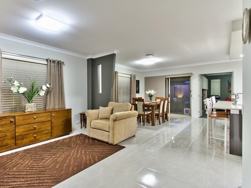 344 Stanley Road, Carina QLD 4152