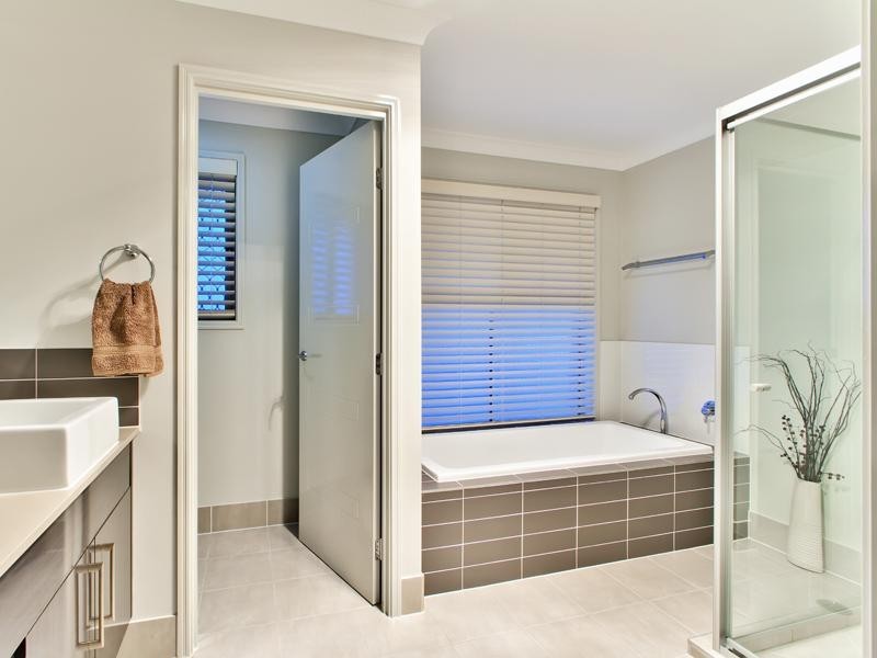 344 Stanley Road, Carina QLD 4152