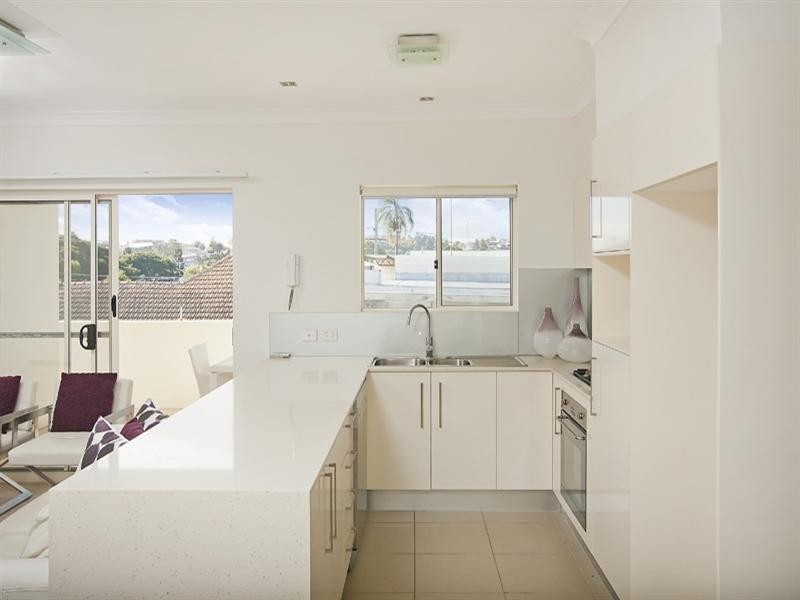 1/20 Love, Bulimba QLD 4171