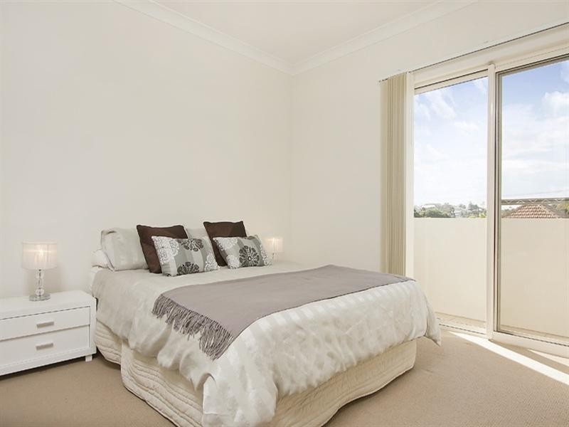 1/20 Love, Bulimba QLD 4171