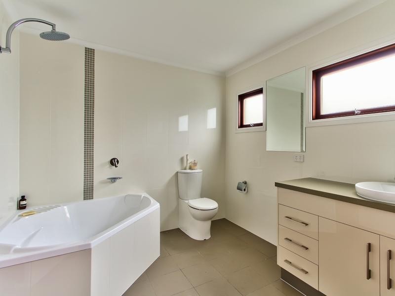 33 Bulimba Street, Bulimba QLD 4171