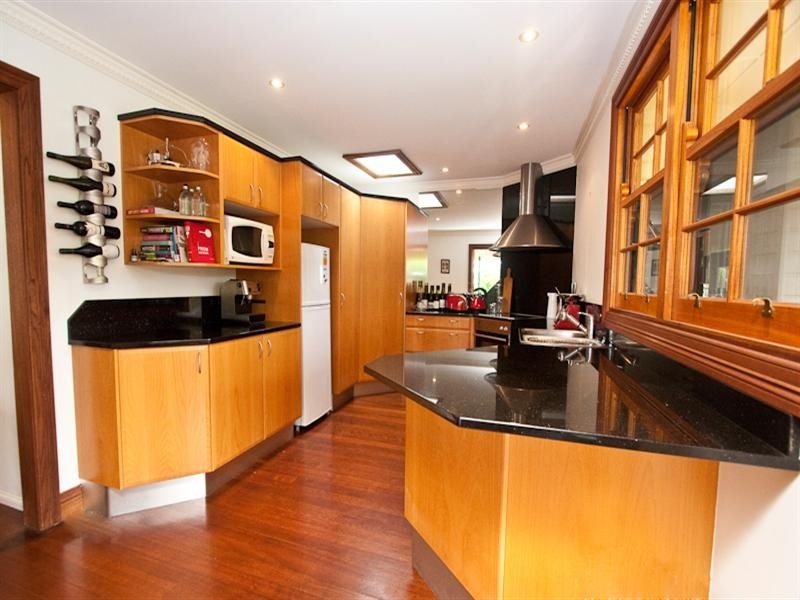 92 Lunga Street, Carina QLD 4152