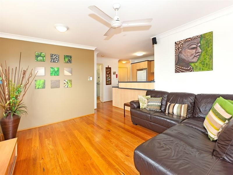 8/29 Bell Street, Kangaroo Point QLD 4169