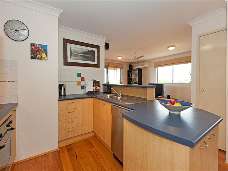 8/29 Bell Street, Kangaroo Point QLD 4169