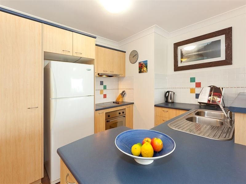 8/29 Bell Street, Kangaroo Point QLD 4169