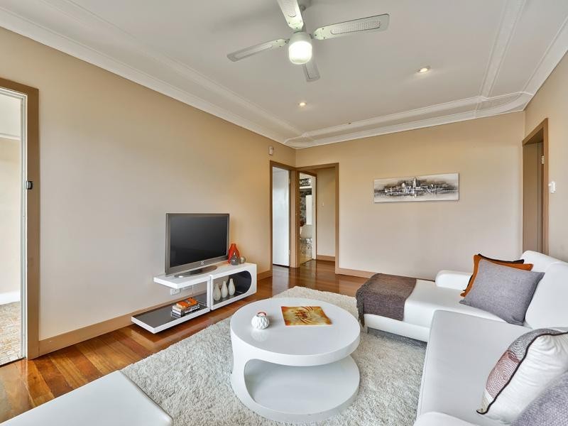 44 Whitworth Road, Cannon Hill QLD 4170