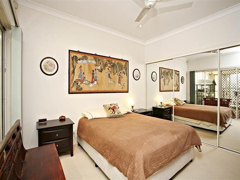 11 Oleander Place, Carindale QLD 4152