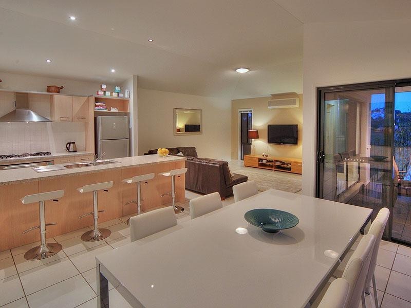 56 Celestial Court, Carina QLD 4152