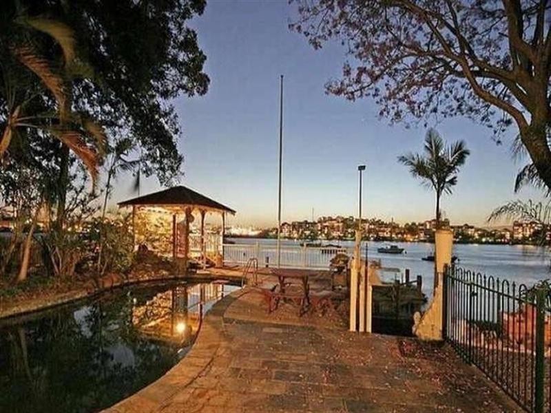 124 Quay Street, Bulimba QLD 4171