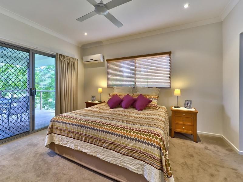 68 Shelley Street, Cannon Hill QLD 4170