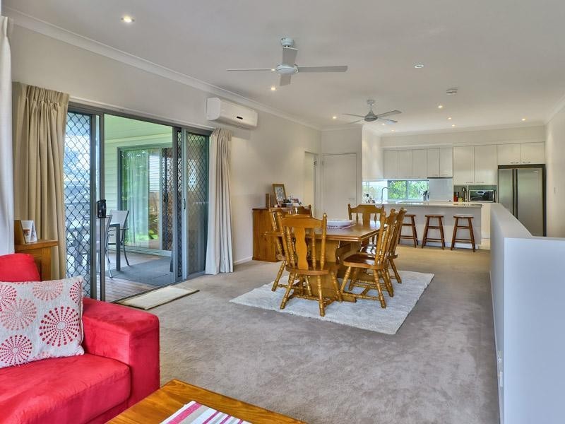 68 Shelley Street, Cannon Hill QLD 4170