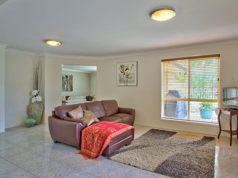 54 Marwood Street, Belmont QLD 4153