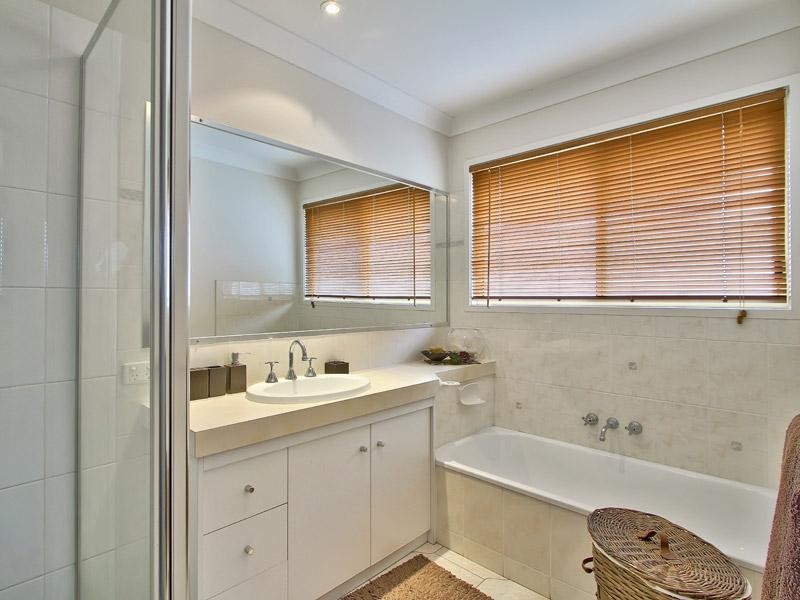 54 Marwood Street, Belmont QLD 4153