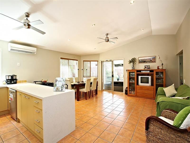 11 Cory Place, Murarrie QLD 4172