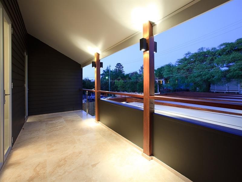 22 Coutts Street, Bulimba QLD 4171