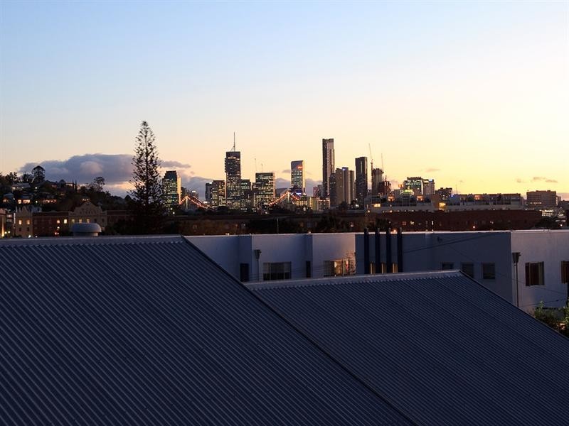 22 Coutts Street, Bulimba QLD 4171