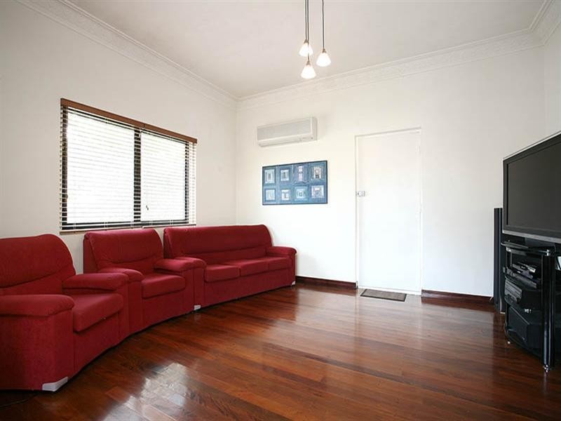 37 Princess Street, Cannon Hill QLD 4170