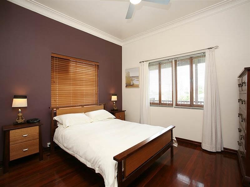 37 Princess Street, Cannon Hill QLD 4170