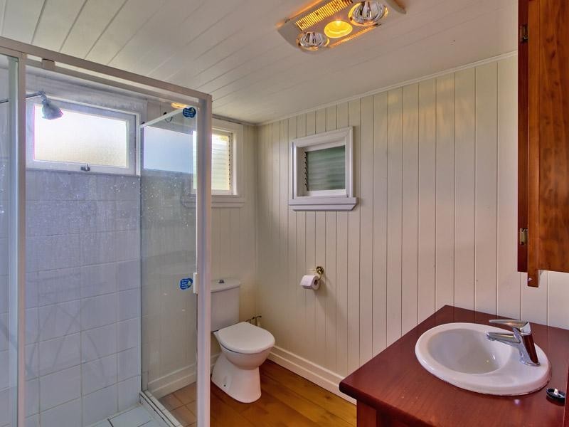 87 Gordon Street, Hawthorne QLD 4171