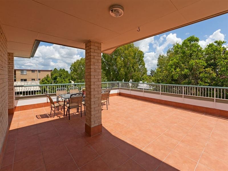 3/50 Dutton Street, Hawthorne QLD 4171