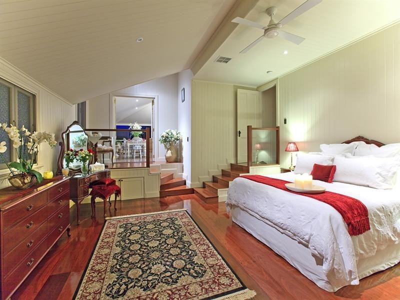 70 Laidlaw Parade, East Brisbane QLD 4169