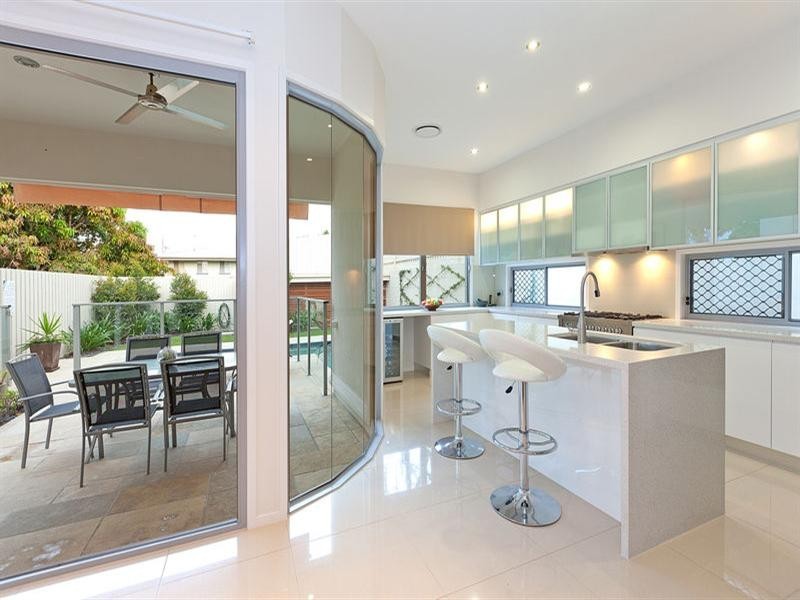 45 Harrison Street, Bulimba QLD 4171