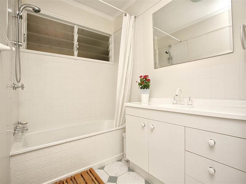 11 Greycliffe Street, Mount Gravatt East QLD 4122