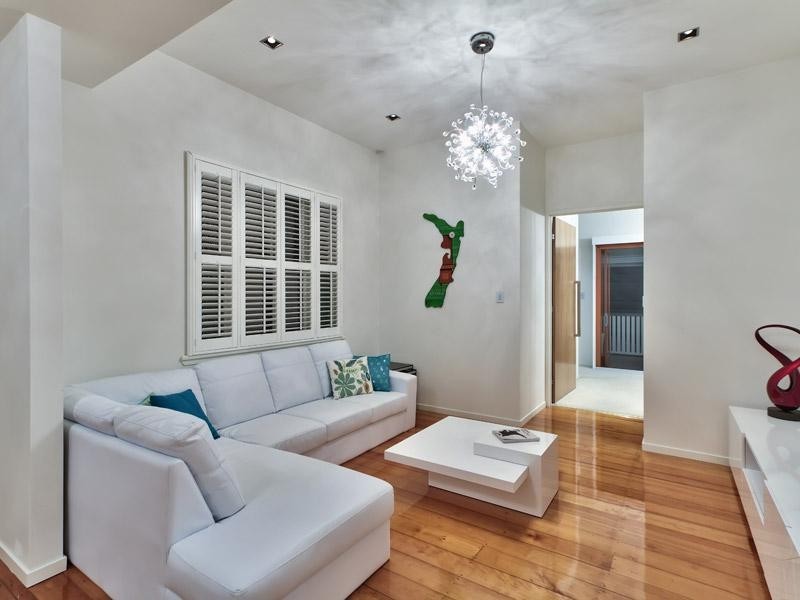 44 Gresham Street, East Brisbane QLD 4169