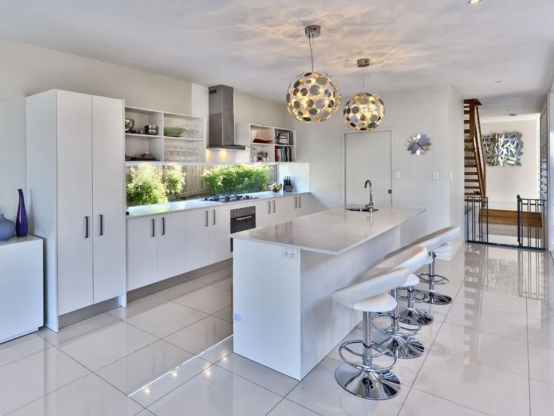 54 Shelley Street, Cannon Hill QLD 4170