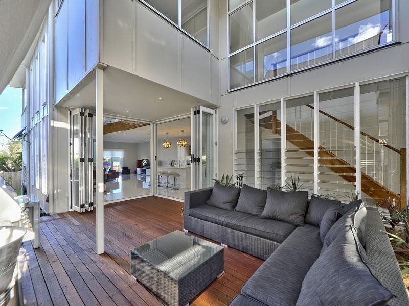 54 Shelley Street, Cannon Hill QLD 4170