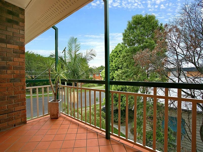 4/12 McLay Street, Coorparoo QLD 4151